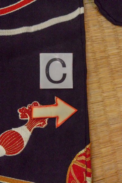 Photo20: O0509L Vintage Japanese kimono   Black TOMESODE formal for women / Silk. Peony,   (Grade B) (20)