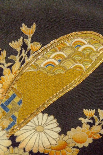 Photo9: O0509M Vintage Japanese kimono   Black TOMESODE formal for women / Silk. Peony, Spange gourd motif. There are stains.  (Grade D) (9)