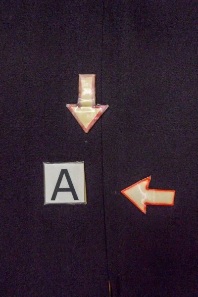 Photo18: O0509N Vintage Japanese kimono   Black TOMESODE formal for women / Silk. KUMIHIMO rope with tassels, Screen motif  (Grade B) (18)