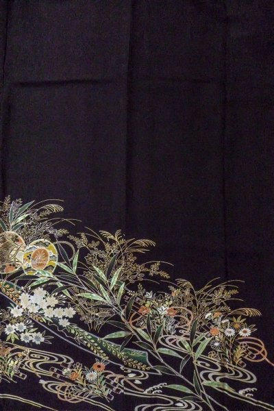 Photo6: O0509O Used Japanese kimono   Black TOMESODE formal for women / Silk. SAKURA cherry blossom,   (Grade B) (6)