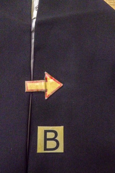 Photo22: O0509O Used Japanese kimono   Black TOMESODE formal for women / Silk. SAKURA cherry blossom,   (Grade B) (22)