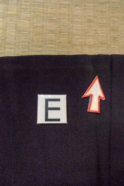 Photo20: O0509Q Vintage Japanese kimono   Black TOMESODE formal for women / Silk. Chrysanthemum,   (Grade C) (20)