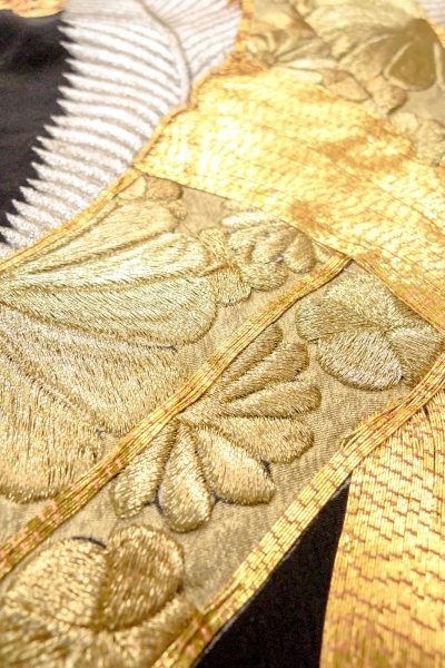 Photo11: O0509R Vintage Japanese kimono   Black TOMESODE formal for women / Silk. Flower,   (Grade C) (11)