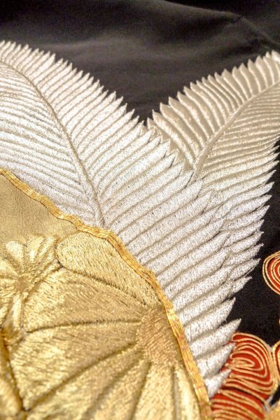 Photo12: O0509R Vintage Japanese kimono   Black TOMESODE formal for women / Silk. Flower,   (Grade C) (12)