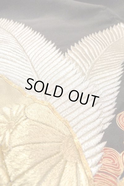 Photo12: O0509R Vintage Japanese kimono   Black TOMESODE formal for women / Silk. Flower,   (Grade C) (12)