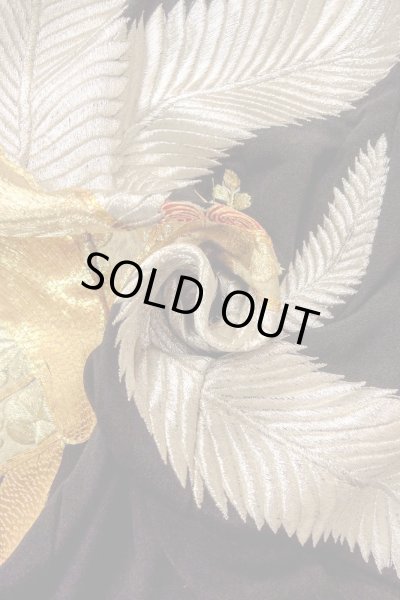 Photo13: O0509R Vintage Japanese kimono   Black TOMESODE formal for women / Silk. Flower,   (Grade C) (13)