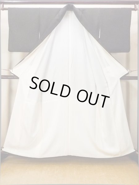 Photo3: O0509S Vintage Japanese kimono   Black TOMESODE formal for women / Silk. Crane,   (Grade C) (3)