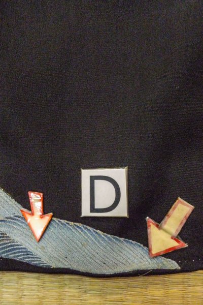 Photo19: O0509S Vintage Japanese kimono   Black TOMESODE formal for women / Silk. Crane,   (Grade C) (19)