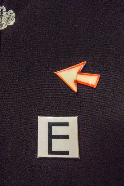 Photo20: O0509S Vintage Japanese kimono   Black TOMESODE formal for women / Silk. Crane,   (Grade C) (20)