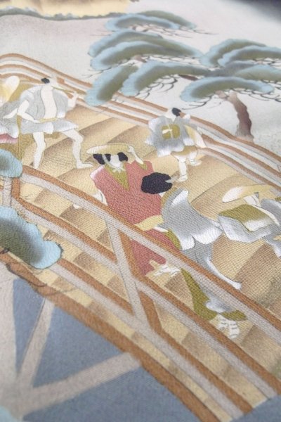 Photo10: O0509T Vintage Japanese kimono   Black TOMESODE formal for women / Silk. Pine tree/branch/needle,   (Grade B) (10)