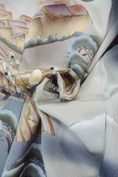 Photo13: O0509T Vintage Japanese kimono   Black TOMESODE formal for women / Silk. Pine tree/branch/needle,   (Grade B) (13)