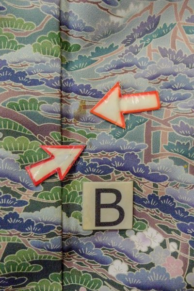 Photo18: O0509U Vintage Japanese kimono   Black TOMESODE formal for women / Synthetic. UME plum bloom,   (Grade B) (18)