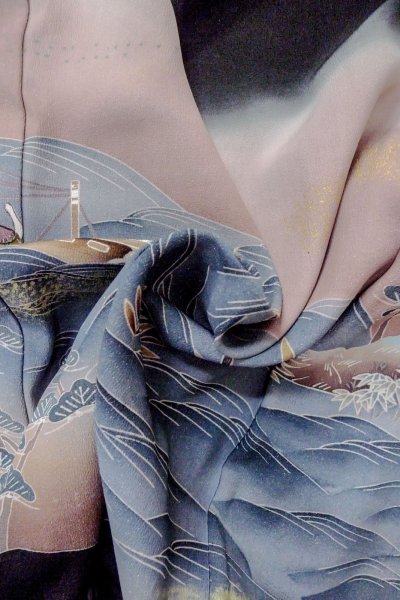 Photo14: Mint O0509V Vintage Japanese kimono   Black TOMESODE formal for women / Silk. UME plum bloom,   (Grade A) (14)