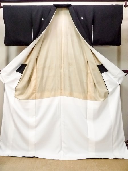 Photo3: O0509X Vintage Japanese kimono   Black TOMESODE formal for women / Silk. UME plum bloom, Silver embroidery  (Grade C) (3)