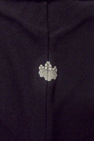 Photo4: O0509X Vintage Japanese kimono   Black TOMESODE formal for women / Silk. UME plum bloom, Silver embroidery  (Grade C) (4)