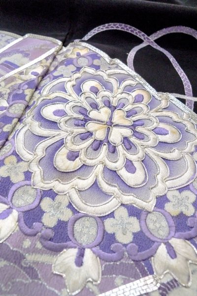 Photo11: O0509X Vintage Japanese kimono   Black TOMESODE formal for women / Silk. UME plum bloom, Silver embroidery  (Grade C) (11)