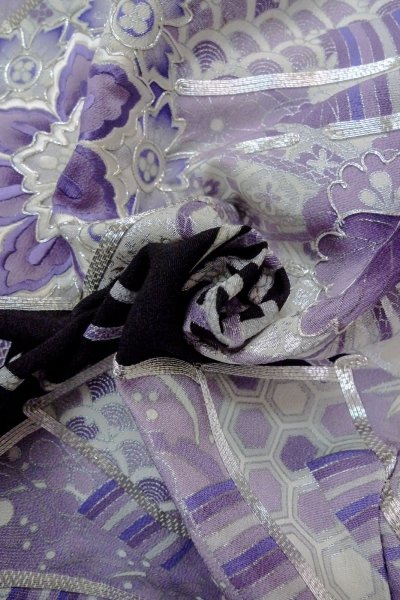 Photo14: O0509X Vintage Japanese kimono   Black TOMESODE formal for women / Silk. UME plum bloom, Silver embroidery  (Grade C) (14)
