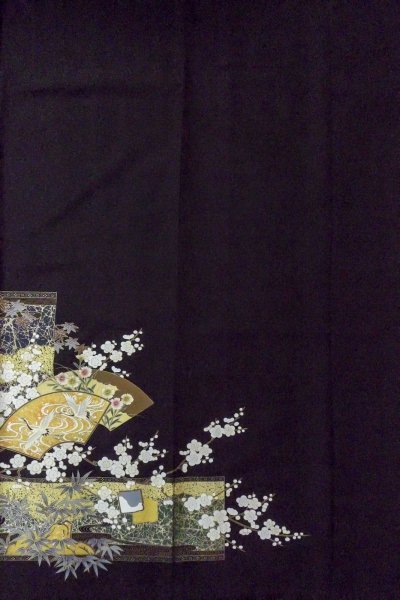 Photo6: O0509Y Vintage Japanese kimono   Black TOMESODE formal for women / Silk. UME plum bloom,   (Grade B) (6)
