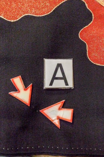 Photo16: O0510B Vintage Japanese kimono   Black TOMESODE formal for women / Silk. Flower, There is an impression of use.  (Grade B) (16)