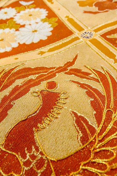 Photo13: O0510C Vintage Japanese kimono   Black TOMESODE formal for women / Silk. Chrysanthemum,   (Grade B) (13)