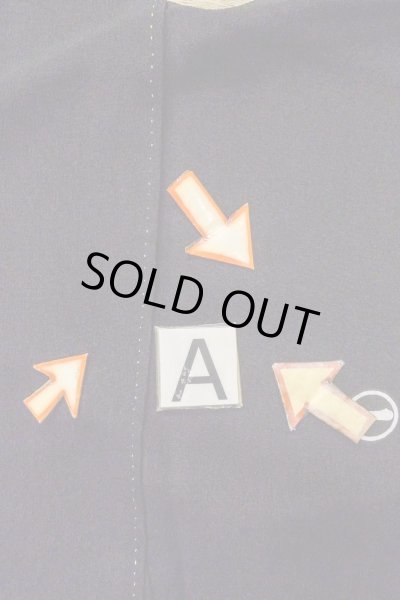 Photo18: O0510C Vintage Japanese kimono   Black TOMESODE formal for women / Silk. Chrysanthemum,   (Grade B) (18)