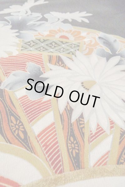 Photo14: O0510D Vintage Japanese kimono   Black TOMESODE formal for women / Silk. Chrysanthemum, There are stains all over.  (Grade D) (14)