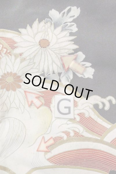 Photo24: O0510D Vintage Japanese kimono   Black TOMESODE formal for women / Silk. Chrysanthemum, There are stains all over.  (Grade D) (24)