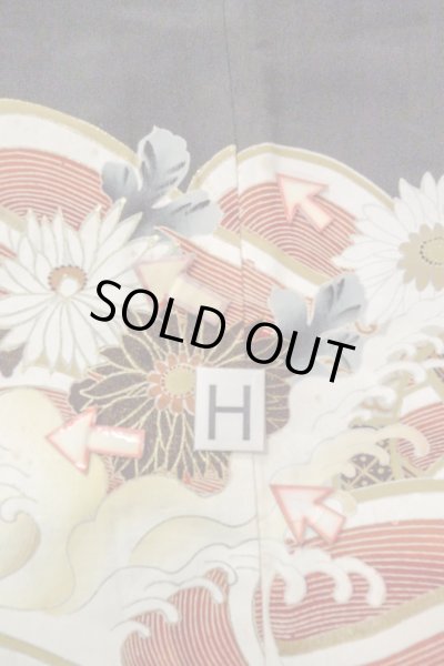 Photo25: O0510D Vintage Japanese kimono   Black TOMESODE formal for women / Silk. Chrysanthemum, There are stains all over.  (Grade D) (25)