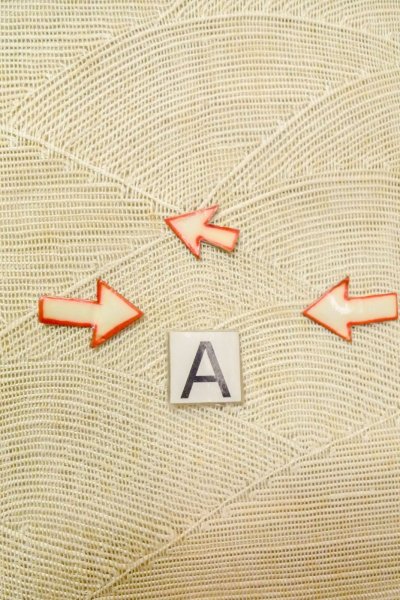 Photo13: O0606B Vintage Japanese Kimono  Pale Off White  NAGOYA OBI sash Abstract pattern Linen. (Grade C) (13)