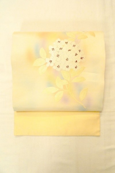 Photo2: O0607A Vintage Japanese Kimono   Ivory  NAGOYA OBI sash Flower Silk. (Grade B) (2)