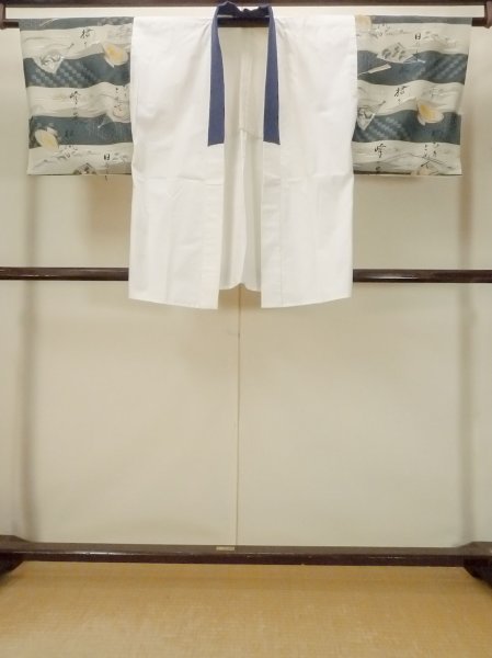 Photo1: O0624B Vintage Japanese kimono   Off White Men's Juban for men / Cotton. Landscape, Sleeves: silk, attached callor: synthetic  (Grade C) (1)