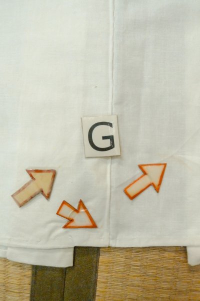 Photo19: O0624B Vintage Japanese kimono   Off White Men's Juban for men / Cotton. Landscape, Sleeves: silk, attached callor: synthetic  (Grade C) (19)