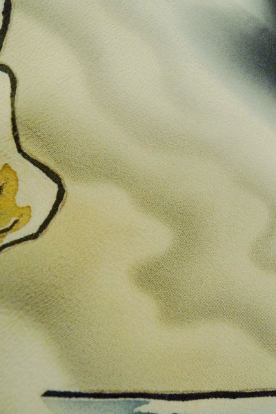 Photo14: O0624E Vintage Japanese kimono   Black TOMESODE formal for women / Silk. Cloud, Discolored all over.  (Grade C) (14)