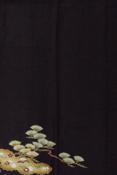 Photo6: O0624H Vintage Japanese kimono   Black TOMESODE formal for women / Synthetic. Flower,   (Grade D) (6)