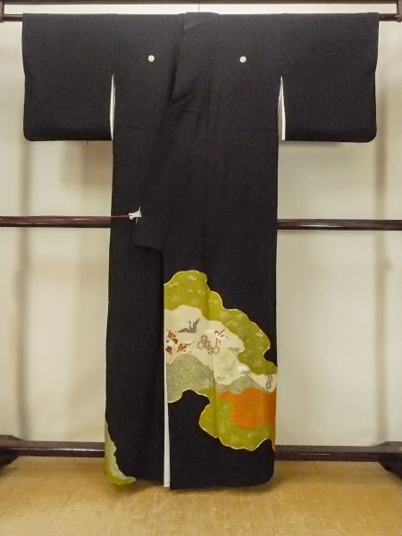 Photo2: O0624I Vintage Japanese kimono   Black TOMESODE formal for women / Silk. UME plum bloom,   (Grade B) (2)