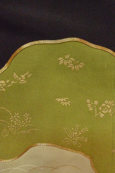 Photo7: O0624I Vintage Japanese kimono   Black TOMESODE formal for women / Silk. UME plum bloom,   (Grade B) (7)