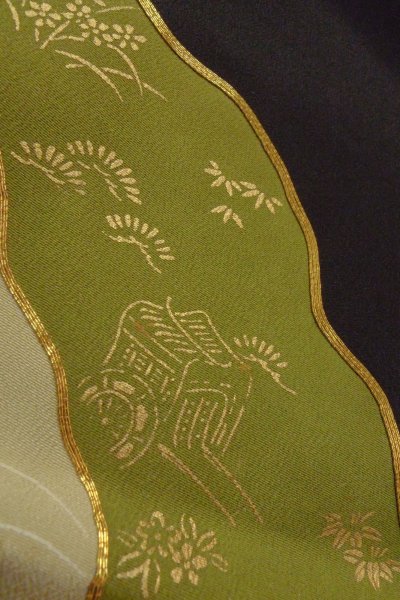 Photo11: O0624I Vintage Japanese kimono   Black TOMESODE formal for women / Silk. UME plum bloom,   (Grade B) (11)