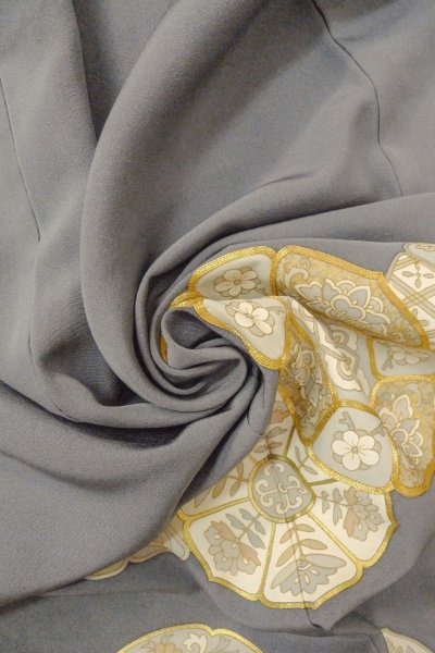 Photo19: O0624J Vintage Japanese kimono  Bluish Gray TOMESODE formal for women / Silk. Chinese flower,   (Grade B) (19)