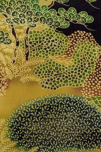 Photo9: O0624L Vintage Japanese kimono   Black TOMESODE formal for women / Silk. Flower,   (Grade B) (9)