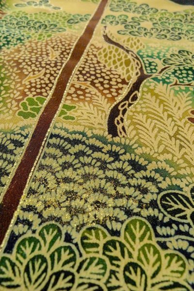 Photo12: O0624L Vintage Japanese kimono   Black TOMESODE formal for women / Silk. Flower,   (Grade B) (12)