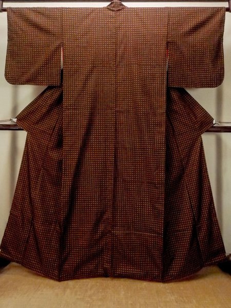 Photo1: O0624M Antique Japanese kimono  Dark Yellow TSUMUGI pongee for women / Silk. Plaid Checks,   (Grade B) (1)