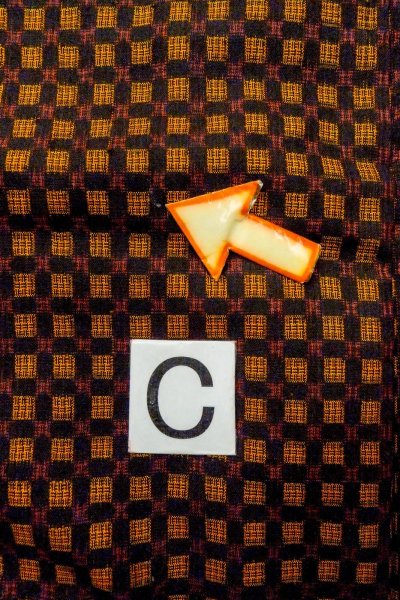 Photo14: O0624M Antique Japanese kimono  Dark Yellow TSUMUGI pongee for women / Silk. Plaid Checks,   (Grade B) (14)