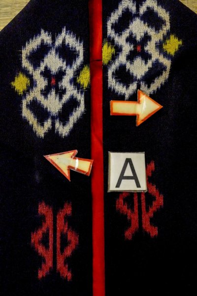 Photo14: O0624N Antique Japanese kimono   Black ORI woven for women / Silk. Geometrical pattern,   (Grade B) (14)