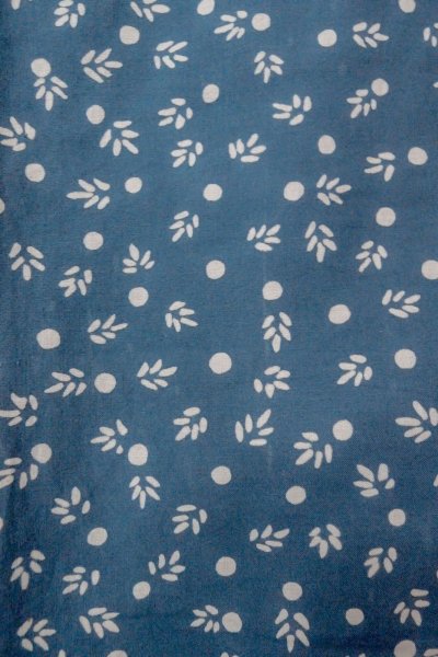 Photo5: O0624P Vintage Japanese kimono  Grayish  Blue  YUKATA summer(made in Japan) for women /  Cotton.  Leaf,   (Grade C) (5)