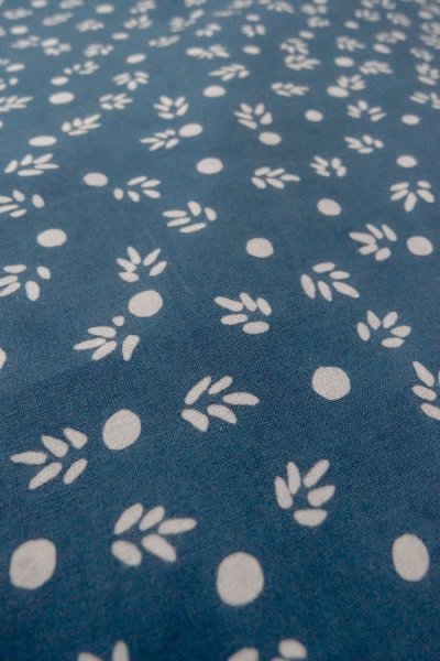 Photo10: O0624P Vintage Japanese kimono  Grayish  Blue  YUKATA summer(made in Japan) for women /  Cotton.  Leaf,   (Grade C) (10)