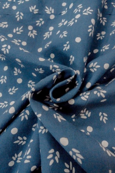 Photo11: O0624P Vintage Japanese kimono  Grayish  Blue  YUKATA summer(made in Japan) for women /  Cotton.  Leaf,   (Grade C) (11)