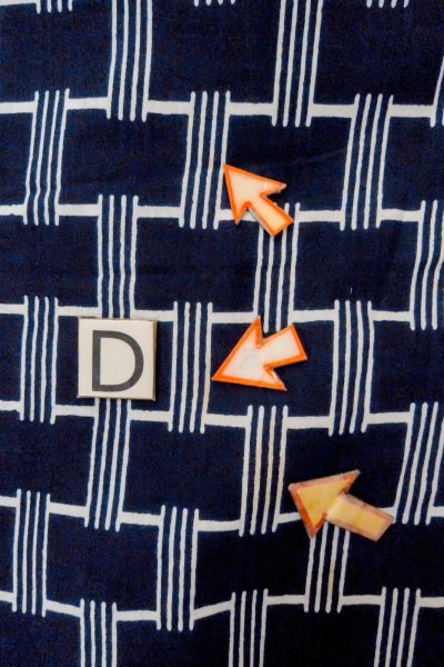 Photo17: O0624T Vintage Japanese kimono    Indigo Blue  YUKATA summer(made in Japan) for women /  Cotton.  Line,   (Grade B) (17)