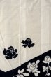 Photo4: O0624X Vintage Japanese kimono    White  YUKATA summer(made in Japan) for women /  Cotton/hemp  Flower,   (Grade C) (4)