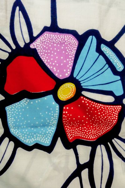 Photo5: O0624Y Vintage Japanese kimono    White  YUKATA summer(made in Japan) for women /  Cotton.  Flower,   (Grade B) (5)