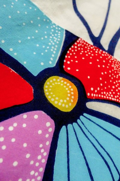 Photo9: O0624Y Vintage Japanese kimono    White  YUKATA summer(made in Japan) for women /  Cotton.  Flower,   (Grade B) (9)